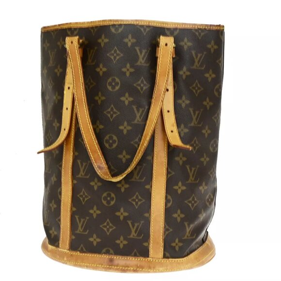 AUTHENTICITY GUARANTEED LOUIS VUITTON BUCKET GM Shoulder Tote Bag Monogram - Picture 1 of 15